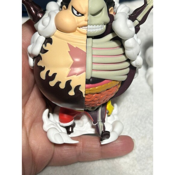 Anime Figures - Picture 2 of 9